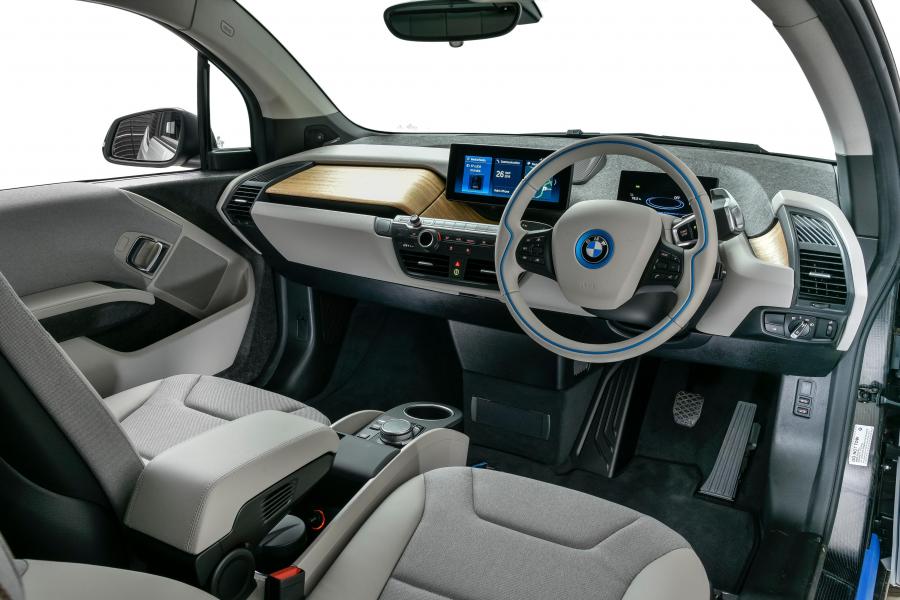Торпедо BMW i3s (I01) 2019 года  (ZA) (фото 8 из 35)
